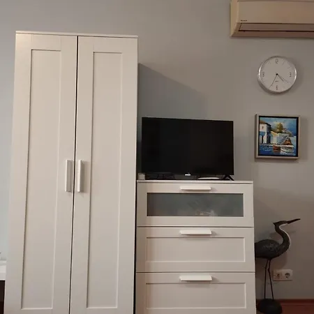 Templum Yovis Apartamento