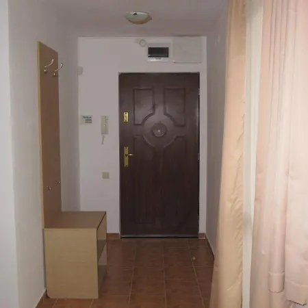 Apartment Templum Yovis *